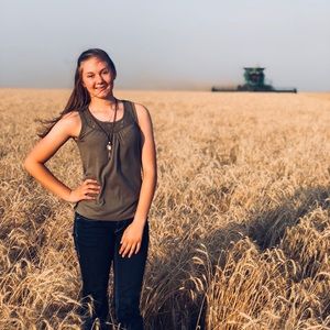 Meet your Posher, Taylor